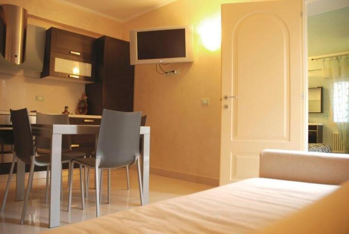 Hotel Residence Veliero 里乔内 外观 照片